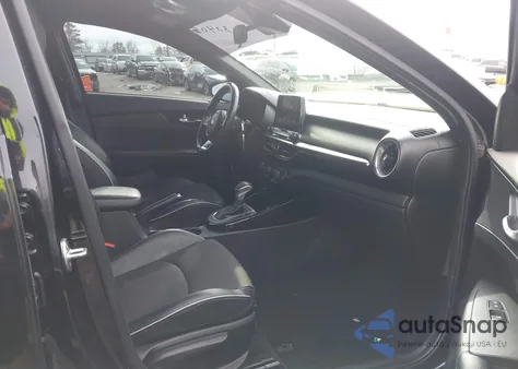 2021 Kia Forte Gt-Line из США, поврежденный, VIN 3KPF34AD9ME330405